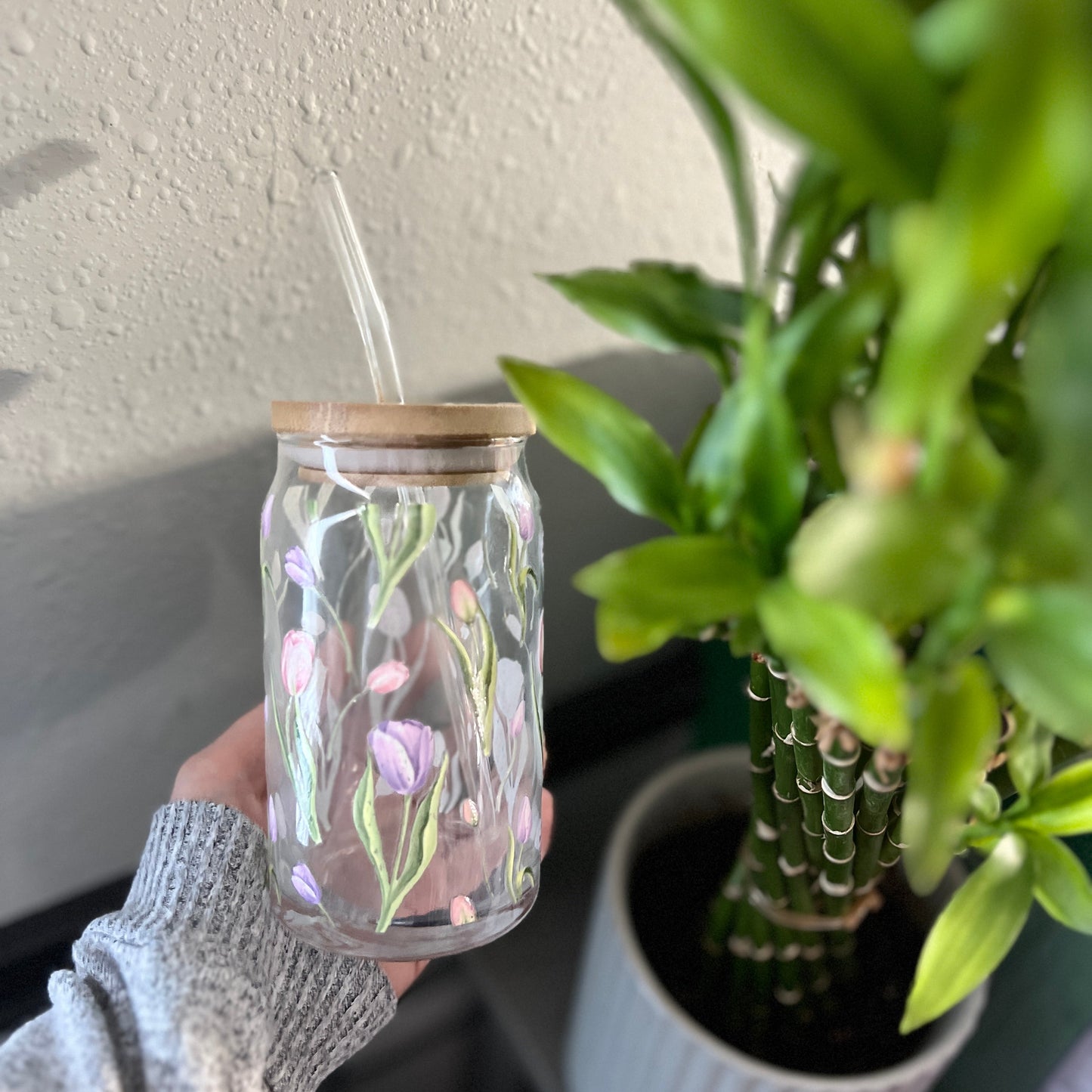 🌷✨ Tulip Bloom Glass Cup