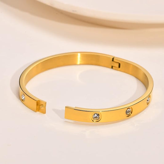β¨ Amelie Gold Bangle β¨