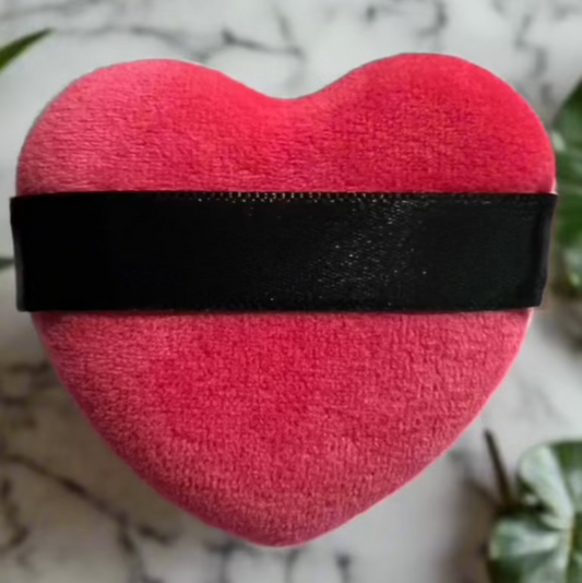 ❤️ Red Heart-Shaped Velvet Makeup Puff