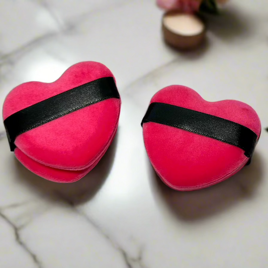 ❤️ Red Heart-Shaped Velvet Makeup Puff