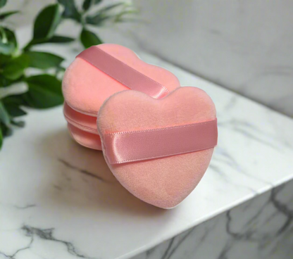 💖 Pink Heart-Shaped Velvet Makeup Puff