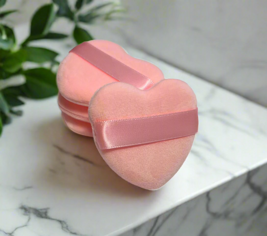 💖 Pink Heart-Shaped Velvet Makeup Puff