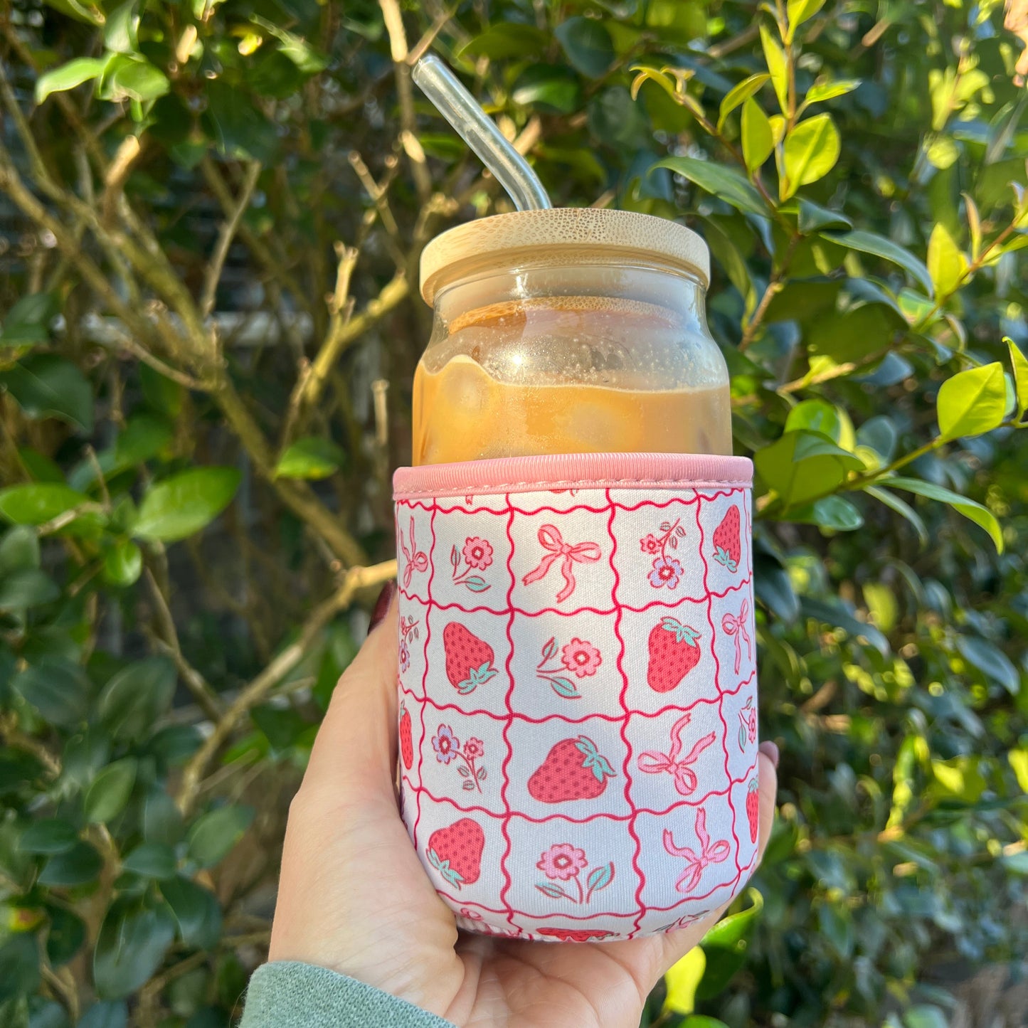 🍓 Berry Cozy Sleeve