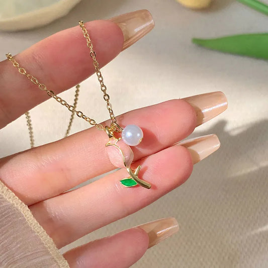 🌷✨ Blushing Tulip Necklace